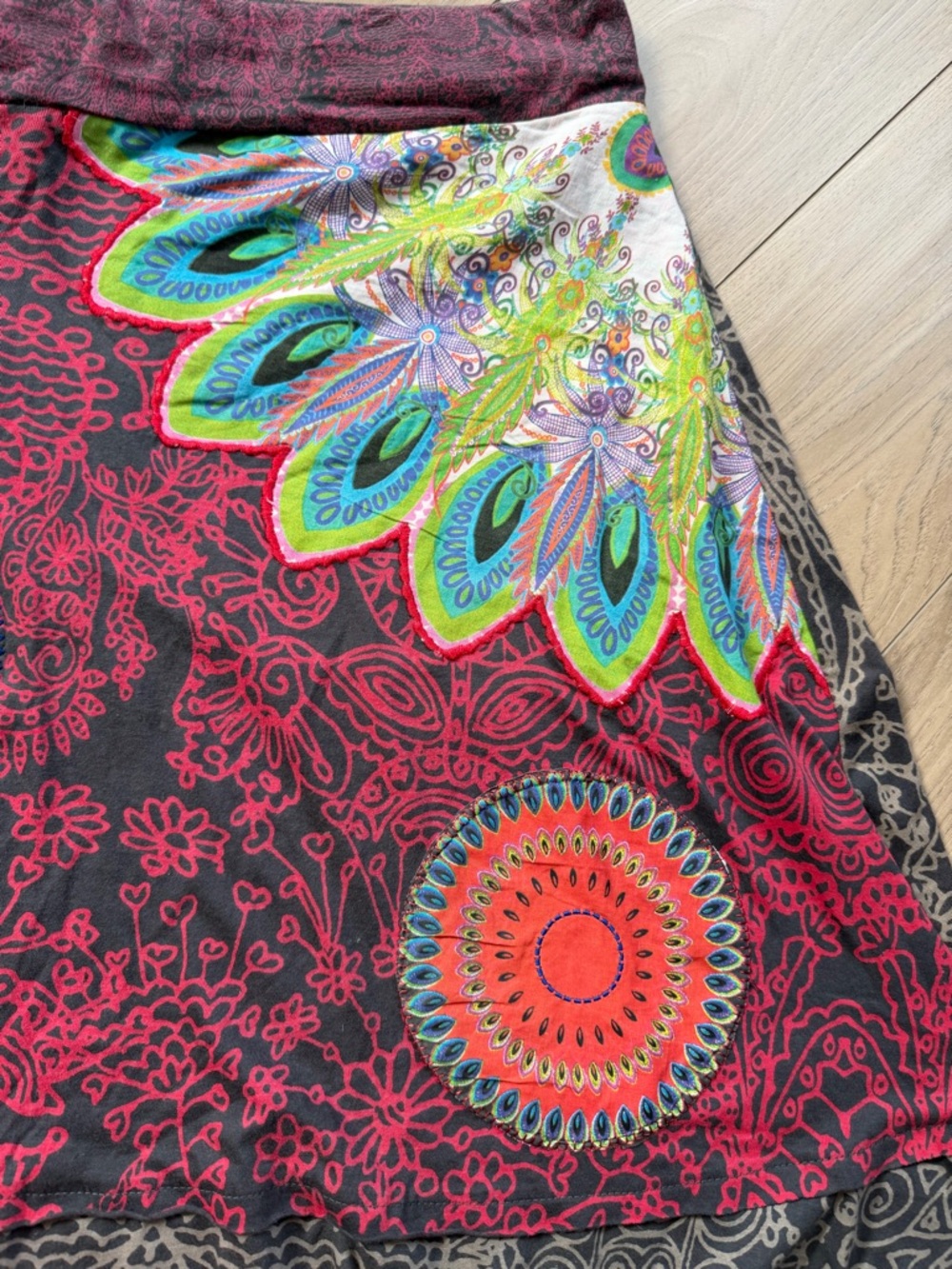 Desigual Embroidered Bohemian Multicolored Floral A-Line Skirt Euro Art A-line L - Picture 3 of 8